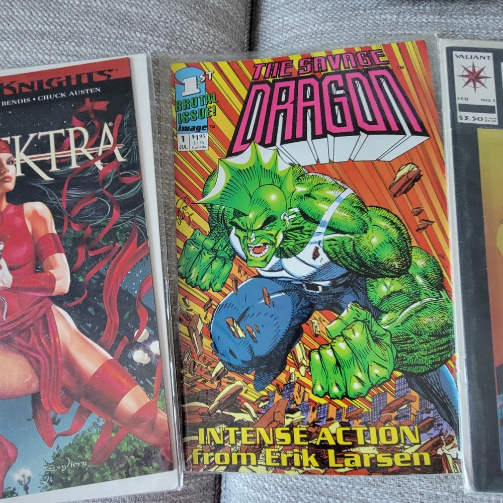 5 Comic Books. - Picture 3 of 11